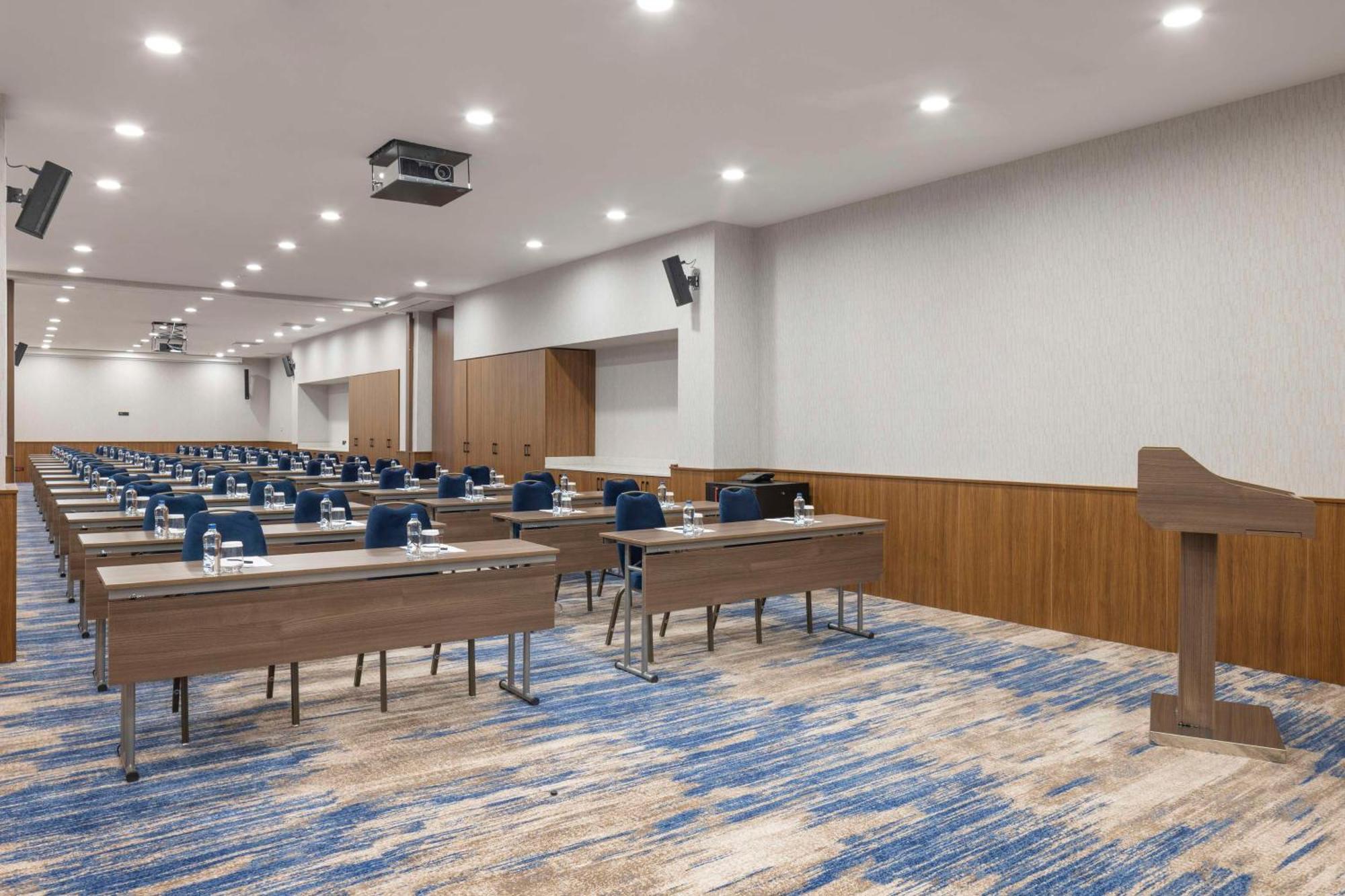 Hampton By Hilton Istanbul Airport, Arnavutkoy酒店 外观 照片