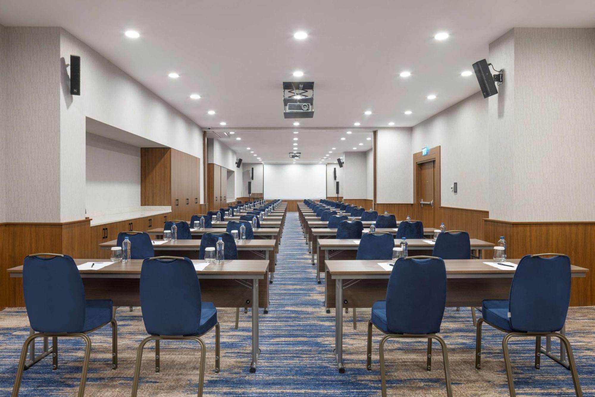 Hampton By Hilton Istanbul Airport, Arnavutkoy酒店 外观 照片